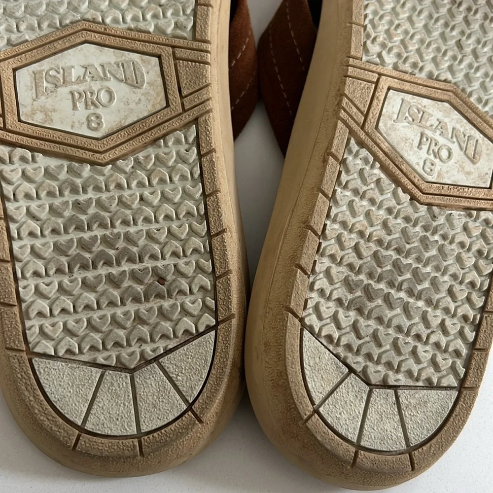 Island Slipper Ultimate Suede Flip Flop Sandals Brown Cognac Color Mens Size 8